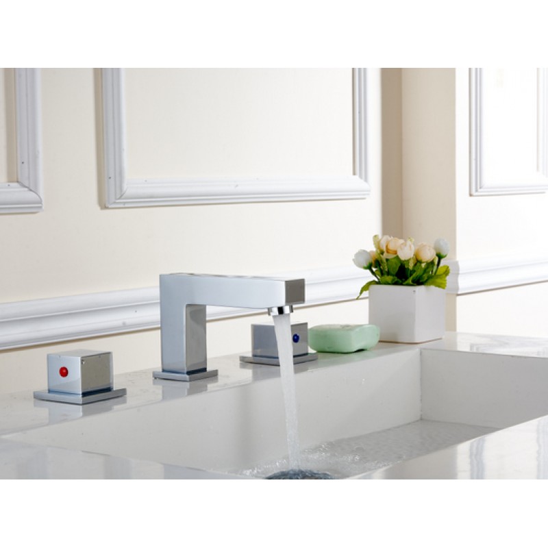 8-in. o.c. Faucet - Chrome