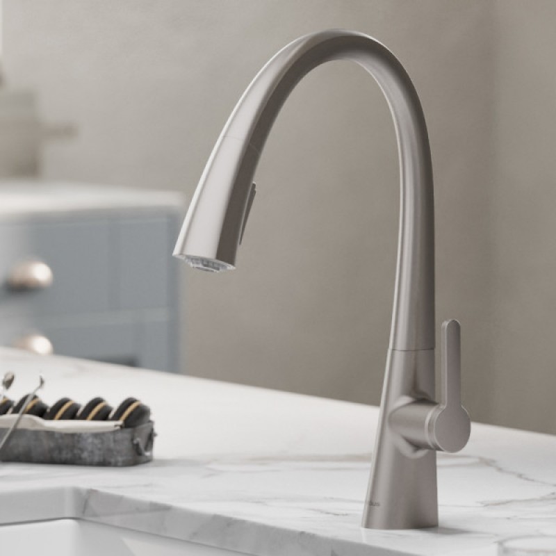 Nolen Single Handle Pull-Down Kitchen Faucet in Spot Free Stainless Steel