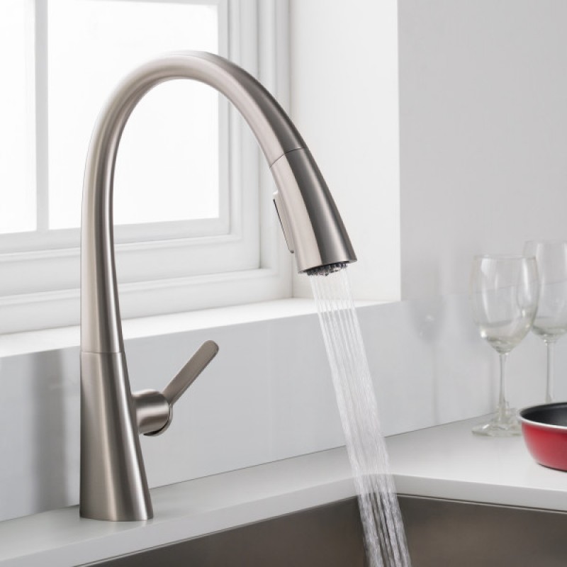 Nolen Single Handle Pull-Down Kitchen Faucet in Spot Free Stainless Steel