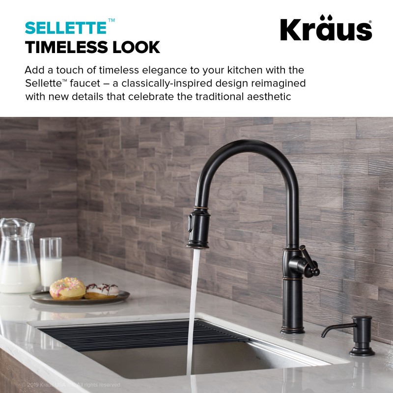 Sellette™ Traditional Single Handle Pull-Down Kitchen Faucet and Deck Plate in Oil Rubbed Bronze