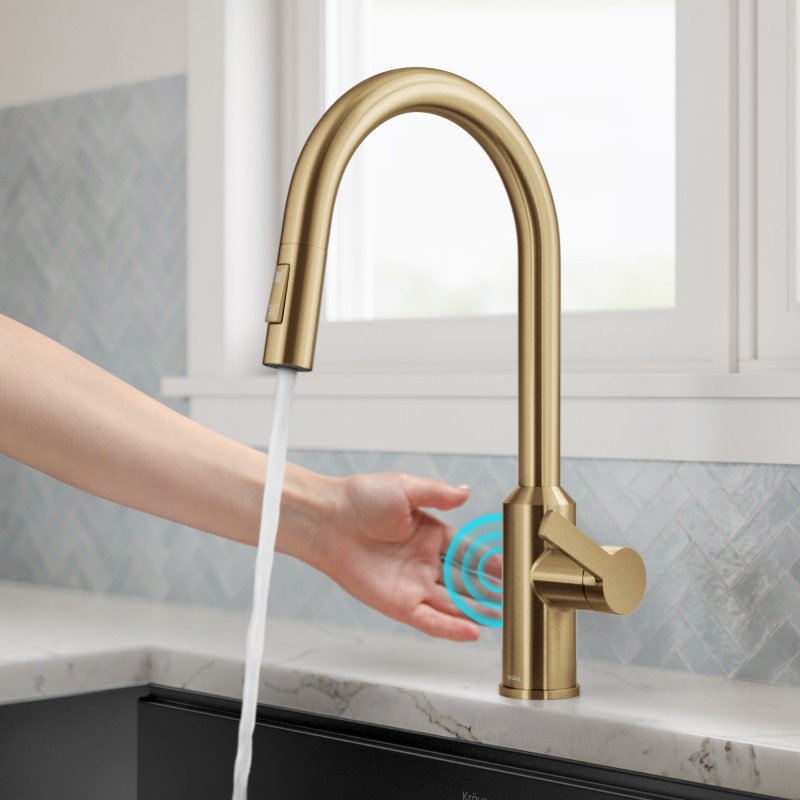 Oletto™ Touchless Sensor Pull-Down Single Handle Kitchen Faucet in Brushed Brass