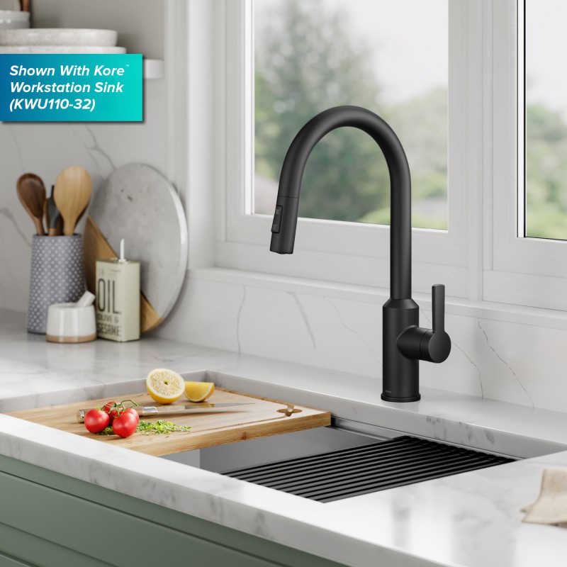 Oletto™ Touchless Sensor Pull-Down Single Handle Kitchen Faucet in Matte Black