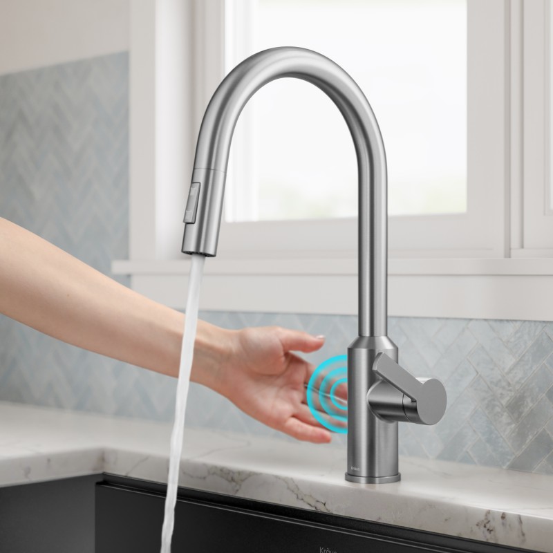 Oletto™ Touchless Sensor Pull-Down Single Handle Kitchen Faucet in Spot-Free Stainless Steel